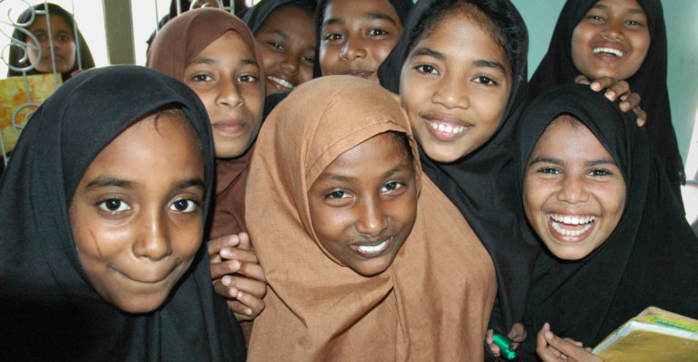 Sri Lanka School Girls